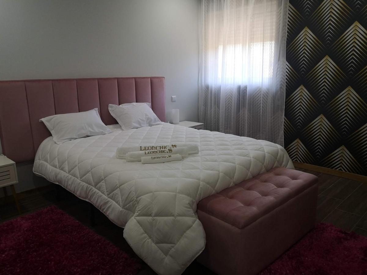 Leonchic - Guest House Com Piscina De Agua Salgada بارسيلوس المظهر الخارجي الصورة