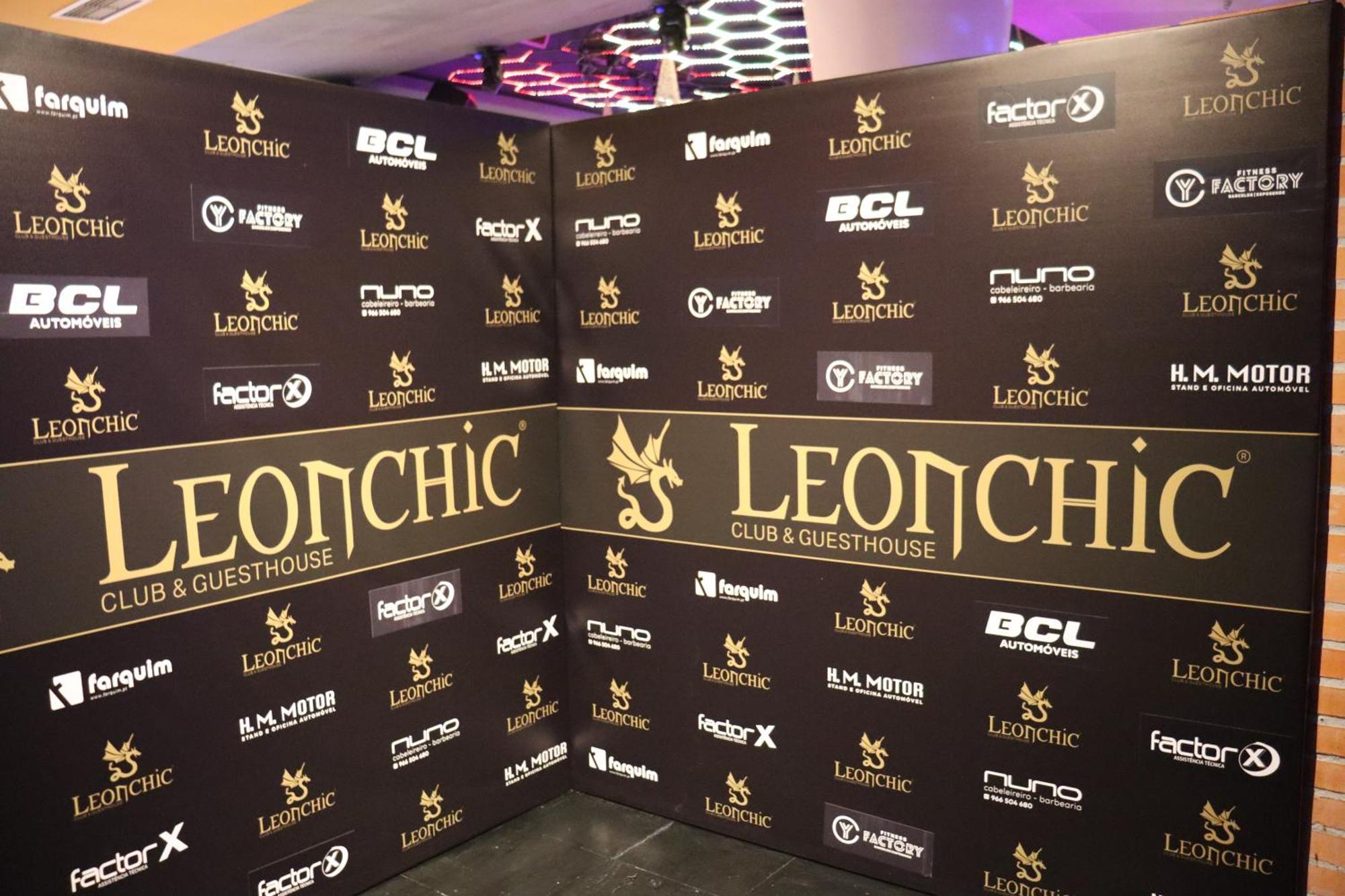 Leonchic - Guest House Com Piscina De Agua Salgada بارسيلوس المظهر الخارجي الصورة